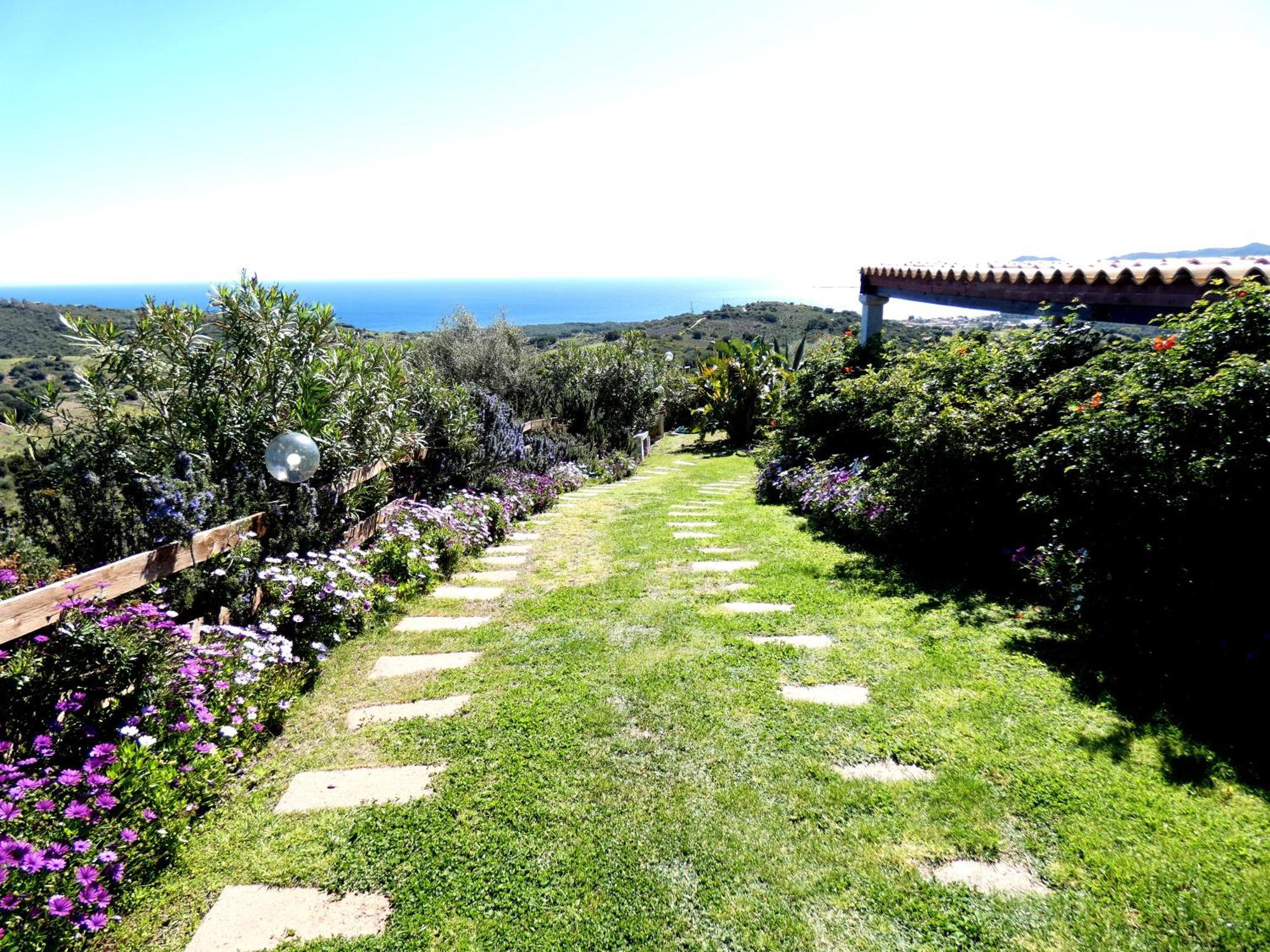 Comino Alto Agriturismo E Appartamenti Синискола Экстерьер фото